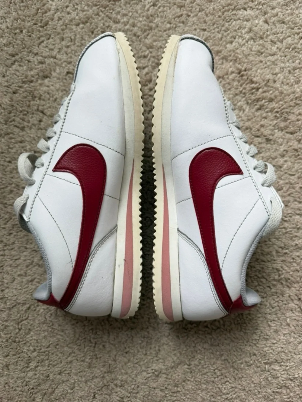 Nike Cortez Womens Size 8 White Gym Red Pink Leather Sneakers DN1791-103